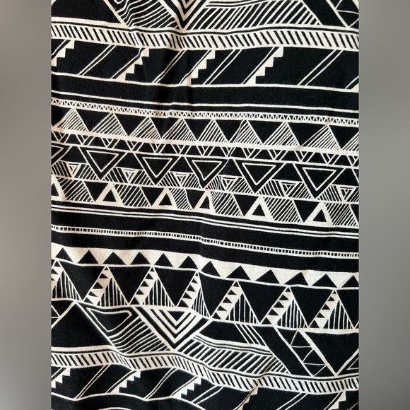 VS Victoria secret pink black‎ white Aztec zip up light sweatshirt L large - Picture 7 of 7